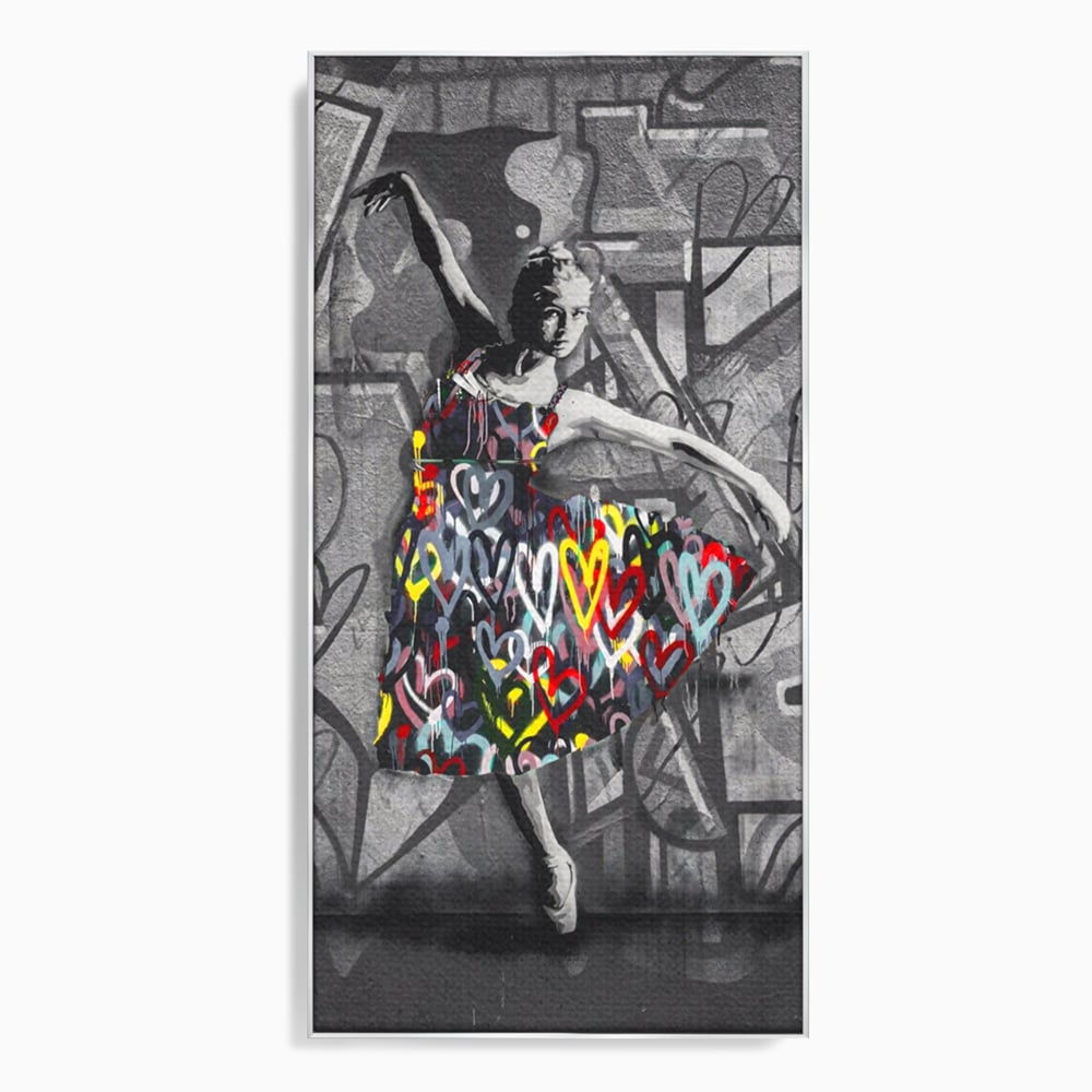 Tablou canvas cu tablou canvas cu balerina stilizata, in rama de aluminiu argintiu